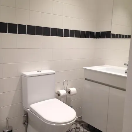 Jo's Place Gasthuis 3*