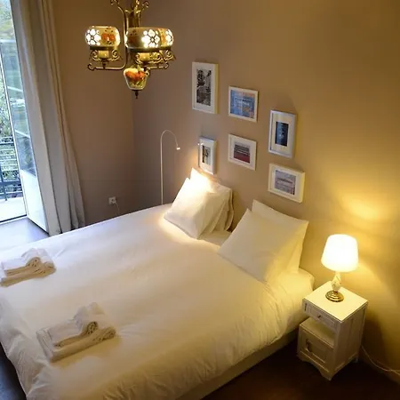 Gasthuis Jo's Place 3*