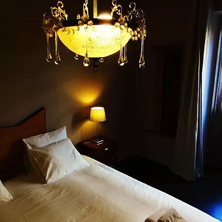 Jo's Place 3* Lissabon