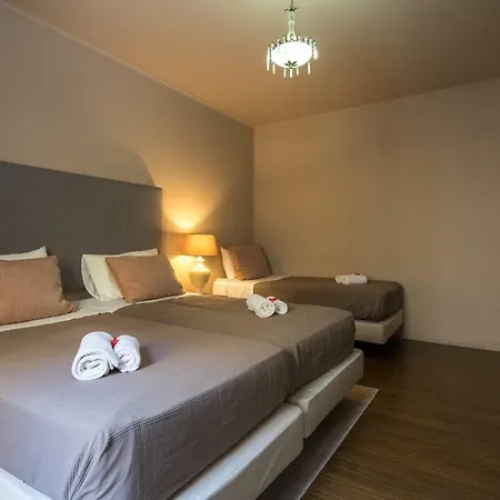 Gasthuis Jo's Place 3*